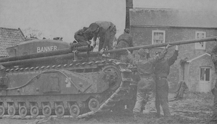 Churchill AVRE Mk IV« Snake » porte-torpilles Bangalore